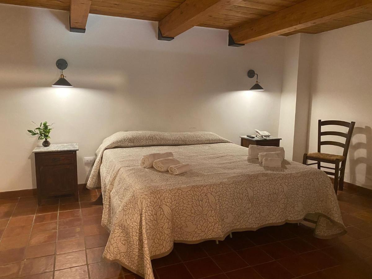 Agriturismo Feudo Tudia Landro エクステリア 写真